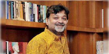 Read more about - Srijit Mukherjee | আচমকা অসুস্থ সৃজিত মুখোপাধ্যায়! শ্বাসকষ্টজনিত কারণে গভীর রাতেই ভর্তি হাসপাতালে!