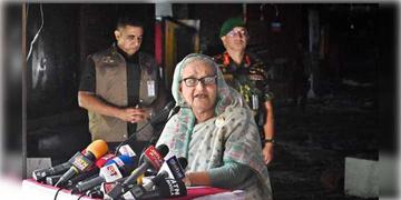 Read more about - Sheikh Hasina | আরও শিথিল কার্ফু! 'পড়ুয়ারা নিজেরাই নিজেদের রাজাকার বলে স্নোগান দিয়েছে’-মন্তব্য হাসিনার