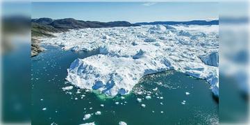 Read more about - Global Warming | প্রতি ঘণ্টায় ৩০ মিলিয়ন টন করে বরফ গলছে গ্রিনল্যান্ড আইস শিটে! বাড়ছে সমুদ্রের জলের তাপমাত্রাও! বিশ্ব উষ্ণায়ন নিয়ে চিন্তায় বিজ্ঞানীরা