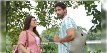 Read more about - প্রেমে- অভিমানে প্রথমবার জুটি বাঁধলেন যশ -এনা! নববর্ষের দিন ছবির প্রথম গান প্রকাশ্যে এলো