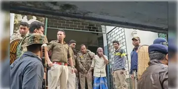 Read more about - Murshidabad | দোষী ১৩ জনকে যাবজ্জীবন কারাদণ্ড! ওয়াকফ হিংসায় বাবা-ছেলে হত্যাকাণ্ডে সাজা ঘোষণা আদালতের!