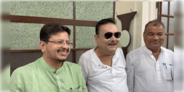 Read more about - Madan Mitra | 'আমি এখন বাংলার বিধায়ক'! ঋতব্রত শিবিরে গিয়েই মদন মিত্র বললেন 'অভিষেকর জন্য গোটা দল ধ্বংস হয়েছে'!