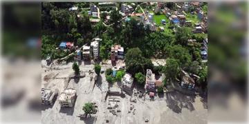 Read more about - Nepal Flood Update | জানলা দিয়ে মাথা গলিয়ে বাঁচলেন বৃদ্ধা, নেপালে মৃতের সংখ্যা বেড়ে ১,২৫২!