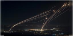 Read more about - Israel-Hezbollah | ইজরায়েলের আক্রমণের পাল্টা জবাব দিলো হেজবোল্লা! অন্তত ৩৪০টি মিসাইল ছুড়লো লেবাননের জঙ্গি গোষ্ঠী