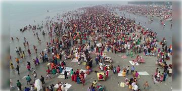 Read more about - Gangasagar Mela | গঙ্গাসাগর মেলার তীর্থযাত্রীদের জন্য একাধিক বন্দোবস্ত শিয়ালদহ বিভাগের!