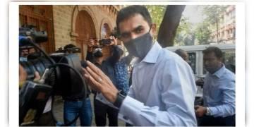 Read more about - সমীর ওয়াংখেড়েকে সরানো হল আরিয়ান মামলার তদন্তকারী অফিসারের দায়িত্ব থেকে