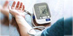 Read more about - High Blood Pressure | প্রেসার কমলেই ORS পান, প্রেসার বাড়লে কী করবেন? জানুন এই সহজ টিপস!