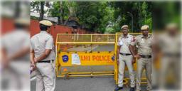 Read more about - Delhi | পুজোর আগে নাশকতার ছক! দিল্লি থেকে IED বিস্ফোরক সহ গ্রেপ্তার পাঁচ সন্দেহভাজন IS-জঙ্গি