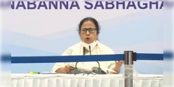 Read more about - টিকার অনেক দামের কারণে টাকা-পয়সা দিয়ে ফান্ডে সাহায্য করার অনুরোধ মুখ্যমন্ত্রীর