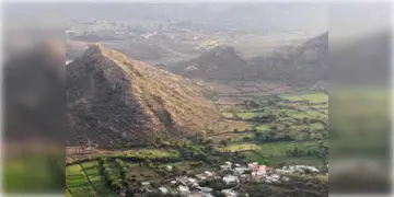 Read more about - Aravalli | আরাবল্লীতে আর নতুন করে খননের ইজারা দেওয়া যাবে না, নির্দেশ কেন্দ্রের!