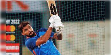 Read more about - SMAT 2024 ।  ১৩ ওভারেই সেমিফাইনাল জিতলো মধ্য প্রদেশ,  মুস্তাক আলি ট্রফির ফাইনালে মুখোমুখি মুম্বাই