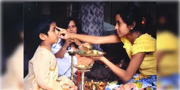 Read more about - Bhaifota 2024 । ভাইফোঁটার সাথে জড়িয়ে আছে কোন অজানা কাহিনী? কোন মন্ত্রে দেবেন ভাইকে ফোঁটা? জানুন পুরাণের জবানীতে