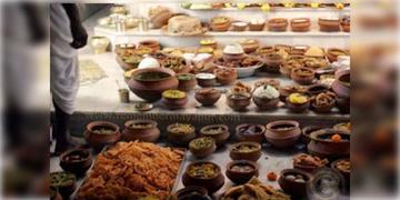 Read more about - Vrindavan Prasad | তিরুপতি মন্দিরের পর এবার বৃন্দাবন ও মথুরার প্রসাদ নিয়ে অভিযোগ, গুণগত মান পরীক্ষা করতে নমুনা পাঠানো হবে ল্যাবে