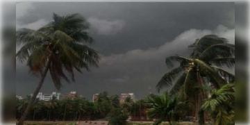 Read more about - দাবদাহের হাত থেকে খানিক স্বস্তি! আজই বঙ্গে ধেয়ে আসতে পারে কালবৈশাখীর, রয়েছে বৃষ্টির সম্ভবনাও