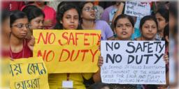 Read more about - R G Kar | বাংলার আন্দোলনরত জুনিয়র ডাক্তারদের পাশে সর্বভারতীয় চিকিৎসক সংগঠন, দেশ জুড়ে আন্দোলনে নামার ‘হুঁশিয়ারি’