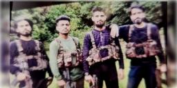 Read more about - Pahalgam Attack | ২ জন পাকিস্তানি-২ জন কাশ্মীরি! প্রকাশ্যে পহেলগাঁওতে জঙ্গি হামলার সঙ্গে যুক্ত চার জঙ্গির ছবি!