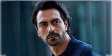 Read more about - বলিউডের মাদক কাণ্ডে এবার সামনে এল অর্জুন রামপাল! অভিনেতার বাড়িতে তল্লাশি এনসিবির।