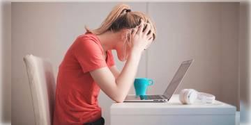 Read more about - শারীরিক ক্লান্তির জন্যে ভিডিও কল দায়ী! স্ট্যানফোর্ড বিশ্ববিদ্যালয়ের গবেষকরা আলোকপাত করলেন এই বিষয়ে