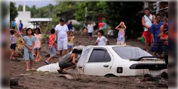 Read more about - Tropical Storm Trami | একদিকে দানব 'দানা', অন্যদিকে ভয়াবহ 'ট্র্যামি'! মৃত্যু ২৬জনের, ঘরছাড়া প্রায় ২ লক্ষ