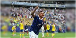 Read more about - Kylian Mbappe | জোড়া গোলে সুইডেন বধ এমবাপের, মেসির রেকর্ড ছুতে চলেছেন তারকা স্ট্রাইকার