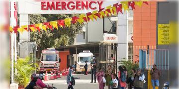 Read more about - HMPV | গুজরাট,তামিলনাড়ু, কর্নাটকের পর মহারাষ্ট্রেও ছড়িয়ে পড়লো HMPV! কতজন আক্রন্ত পশ্চিমবঙ্গে?