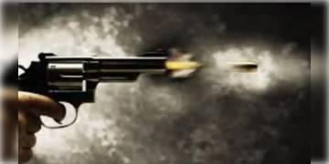 Read more about - দক্ষিণ ২৪ পরগনার ঘুটিয়ারি শরিফে মদের আসরে শ্যুটআউট, মৃত ১ জখম হয়েছেন আরো ১ জন