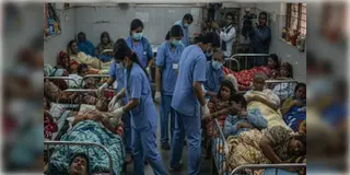 Read more about - Madhya Pradesh | পাইপলাইনের ছিদ্র দিয়ে ঢুকেছে নোংরা, দূষিত জল পান করে মৃত ৩, অসুস্থ শতাধিক!