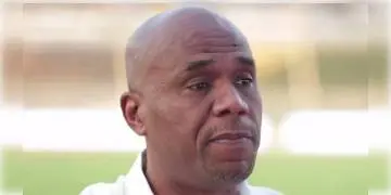 Read more about - ওয়েস্ট ইন্ডিজের প্রাক্তন ক্রিকেটার ইয়ান বিশপ টি২০ বিশ্বকাপে কারা এগিয়ে রয়েছে তা জানিয়ে দিলেন