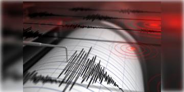 Read more about - Earthquake | ফের ভূমিকম্প ইন্দোনেশিয়ায়, রিখটার স্কেলে মাত্রা ৬.২, সুনামি হতে পারে কি?