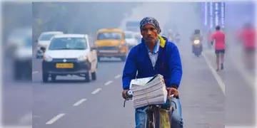 Read more about - Weather Update | বড়দিনের আমেজে শীতে জবুথবু কলকাতা, একনজরে মহানগরের আজকের আবহাওয়া আপডেট