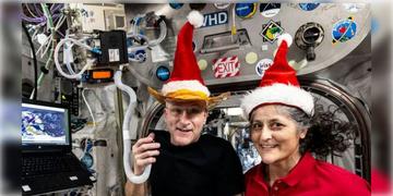 Read more about - Sunita Williams | ফেব্রুয়ারিতে নয়, আরও পরে পৃথিবীতে ফিরবেন মহাকাশচারী  সুনীতারা! কেন দেরি করছে NASA?