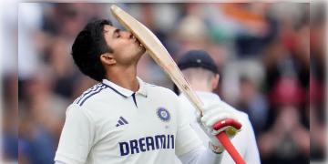 Read more about - Shubman Gill | ভারত-ইংল্যান্ড টেস্টে ৭০০ রানের গন্ডি ছুঁলেন ক্যাপ্টেন 'গিল'! গড়লেন অনবদ্য রেকর্ড