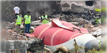 Read more about - Ahmedabad Plane Crash | আহমেদাবাদ প্লেন দুর্ঘটনায় এয়ার ইন্ডিয়ার ৩ কর্মকর্তাকে বহিস্কার DGCA-র