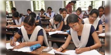 Read more about - ফের প্রতীক্ষায় রাজ্যের পড়ুয়ারা!  মাধ্যমিক ও উচ্চ-মাধ্যমিক পরীক্ষা-মূল্যায়ন  হবে কিভাবে?