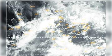 Read more about - Weather | বঙ্গোপসাগরে তৈরী হয়েছে নিম্নচাপ! আগামী কয়েকদিন বৃষ্টির পরিমাণ বাড়বে পশ্চিমবঙ্গ-সহ গোটা দেশে!