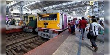 Read more about - Local Train Cancel | বাতিল ১৮৬টি লোকাল ট্রেন! হাওড়া কর্ড এবং মেন লাইনে কবে কবে লোকাল ট্রান বাতিল থাকবে?