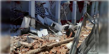 Read more about - Indonesia Earthquake | শক্তিশালী ভূমিকম্প ইন্দোনেশিয়ায়, ভেঙেছে একাধিক বাড়ি, জারি সুনামি সতর্কতা!