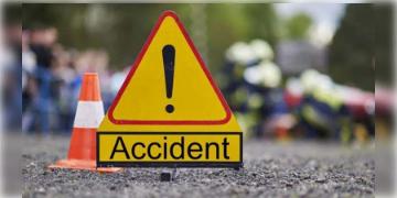 Read more about - Bagnan Accident | বাগনানে বালিবোঝাই লরি ও গাড়ির সংঘর্ষ! দুর্ঘটনায় মৃত্যু ভারত সেবাশ্রম সংঘের সন্ন্যাসী ও সেবকের!