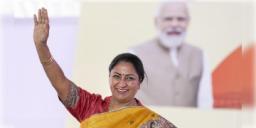 Read more about - Delhi | দিল্লিতে এবার মমতা আদলে লক্ষ্মীর ভান্ডার, নারী দিবসে নয়া ঘোষণা মুখ্যমন্ত্রী রেখা গুপ্তার