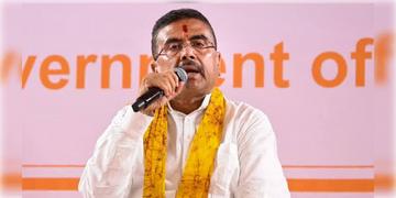 Read more about - Suvendu Adhikari | ‘বাংলার বাড়ি’-র নাম বদলে ‘পশ্চিমবঙ্গ আবাস’, রাজ্যের ১০ লক্ষ পরিবারের অ্যাকাউন্টে ঢুকবে দ্বিতীয় কিস্তির টাকা