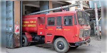 Read more about - এ.এফ.পি. হিসেবে নয়, বিপদ এড়াতে এবার প্রশিক্ষিত স্থায়ী শূন্য পদে নিয়োগের দাবি দমকলের