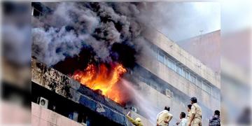 Read more about - Alipore Fire | আলিপুরে সরকারি অফিসে অগ্নিকাণ্ড, ঘটনাস্থলে দমকলের সাতটি ইঞ্জিন