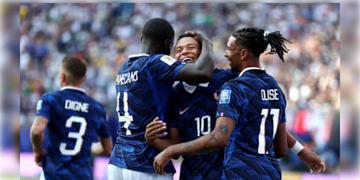 Read more about - FIFA World Cup 2026 | শেষ ১৬-তে জায়গা পাকা ৭টি দেশের, এখনও ফাঁকা ৯টি জায়গা, বিশ্বকাপে চমক আয়োজক মেক্সিকোর