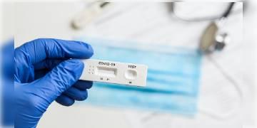 Read more about - মাত্র আধ ঘন্টায় ঘরে বসেই করুন কোভিড টেস্ট, সেল্ফ-টেস্টিং কিট পেল মার্কিন অনুমোদন!
