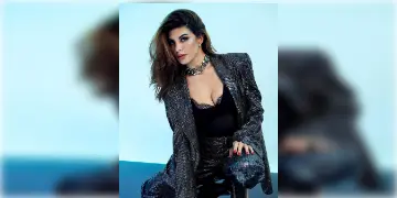 Read more about - Jacqueline Fernandez : তোলাবাজির মামলায় ৮ ঘণ্টা ধরে জ্যাকলিন-পিঙ্কিকে পুলিশের জেরা