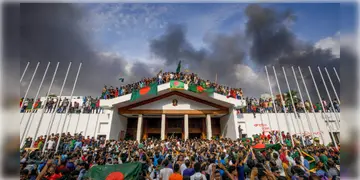 Read more about - Bangladesh | ছাত্র আন্দোলনের সময়ে পুলিশি পদক্ষেপের কারণে দৃষ্টিশক্তি হারিয়েছেন ছাত্র,জনতা মিলিয়ে ৪০০রও বেশি মানুষ: দাবি ইউনুসের সরকারের