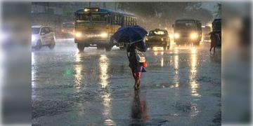Read more about - Weather Update | ভোর থেকেই জেলায় জেলায় শুরু ঝড়বৃষ্টি, অবশেষে স্বস্তি বঙ্গে