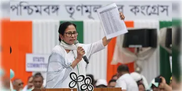 Read more about - CM Mamata Banerjee | ২০০২-এর ভোটার তালিকায় নাম নেই মতুয়াদের, 'প্রতারণা করা হয়েছে'- দাবি মুখ্যমন্ত্রীর