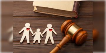 Read more about - Supreme Court | ভারতে শিশু দত্তক নেওয়ার পদ্ধতি সংস্কারের বার্তা শীর্ষ আদালতের!