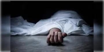 Read more about - Siliguri Murder | বন্ধুদের সাথে বিরিয়ানি খেতে গিয়েছিল, শিলিগুড়ির জঙ্গলে মিললো নবম শ্রেণির ছাত্রীর মৃতদেহ !